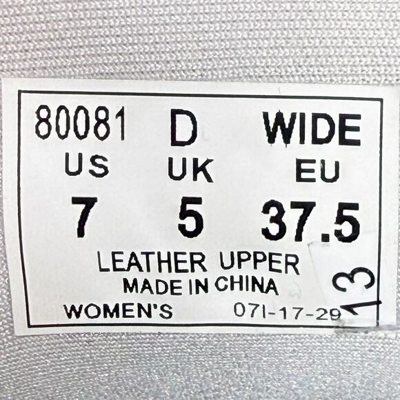 Orthofeet Roam Hands Free Womens size 7 Wide Walking Shoes White Leather - Picture 9 of 9